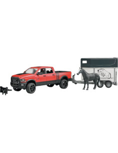 Ram Power Z Przyczepą Do Przewozu Koni